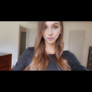 Meet your Posher, Simone